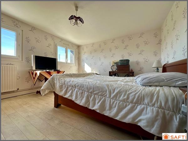 Maison de 150m2 avec 5 chambres et un sous sol total