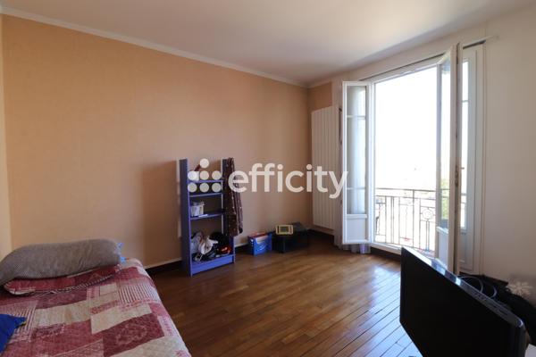 Appartement
         1 pièce
        - 23 m² Exclusivité 99 000 € *