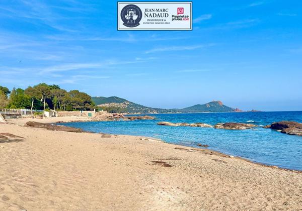 Studio à 600m coeur village, plage à pied, clim, au sein d'une véritable pinède
