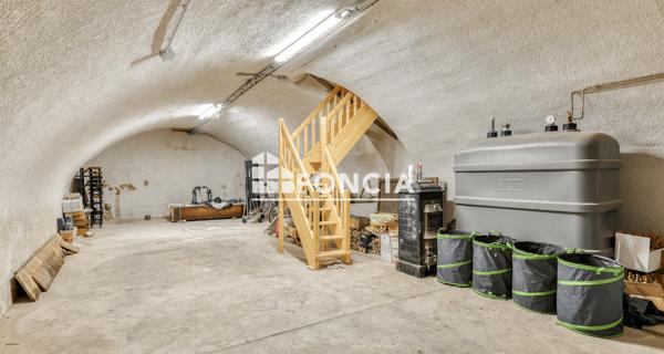 À vendre Maison 11 pièces 453 m² - Sigean 11130