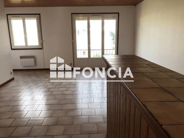 Location Appartement 3 pièces 60.1 m² - 39 RUE JULES FERRY Villefranche De Lauragai 31290