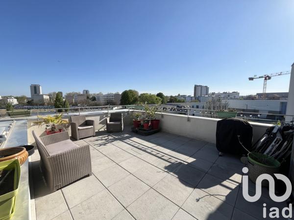 Appartement 4 pièces de 79 m² à Choisy-le-Roi (94600)