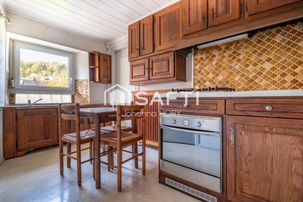 Maison Mitoyenne à Rénover 104 m2 – 11,5 ares