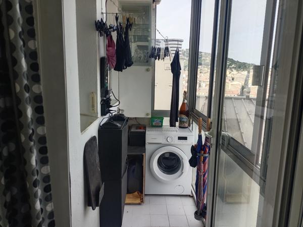 Sète (34200) VIAGER occupé Sète Homme 71 ans ( VUE EXCEPTIONNELLE )