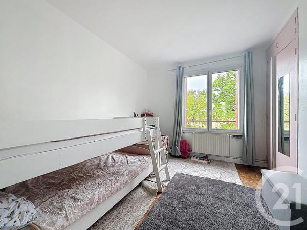 Appartement F4 à vendre  4 pièces - 65,03 m2 STE GENEVIEVE DES BOIS - 91