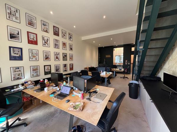 Immeuble de bureaux indépendant à louer