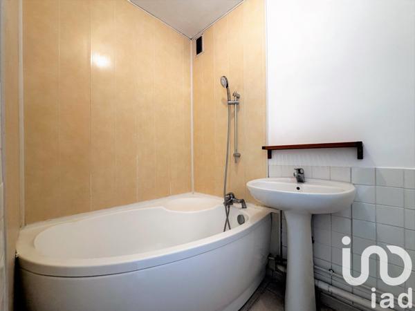 Appartement 4 pièces de 72 m² à Maromme (76150)