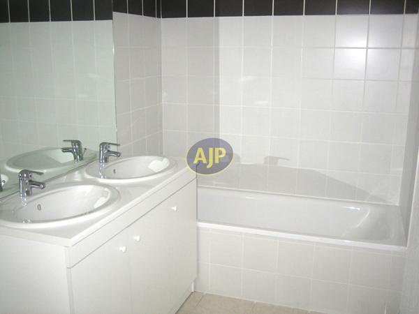 Vente appartement Bruges : 245 000 € - AJP ACTEA Talence