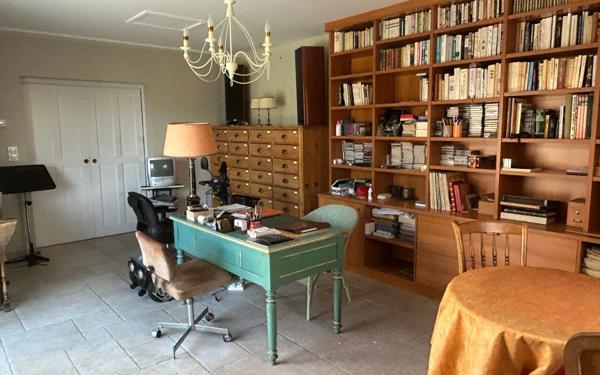 Maison à vendre    4 pièces • 170 m2 Vaison-la-Romaine