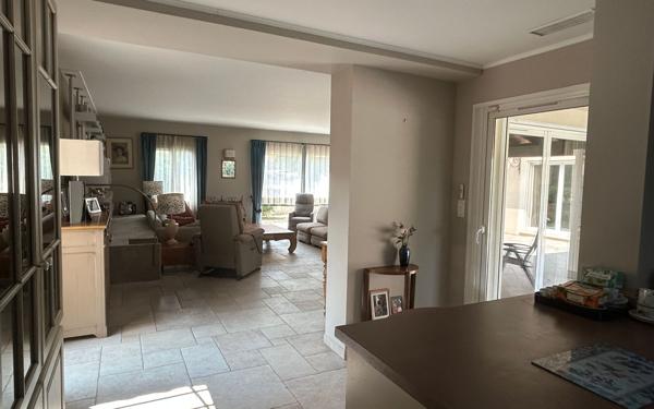 Maison à vendre    4 pièces • 170 m2 Vaison-la-Romaine