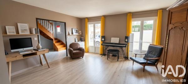 Maison à vendre 6 pièces 140 m² Combertault