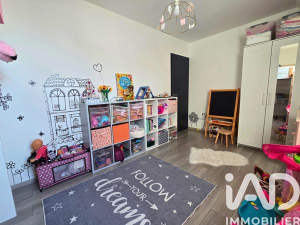 Maison à vendre 5 pièces 93 m² Sainte-Geneviève-des-Bois