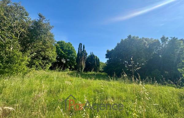 A 800 m de la plage de Nauzan et 700 m du Centre-ville