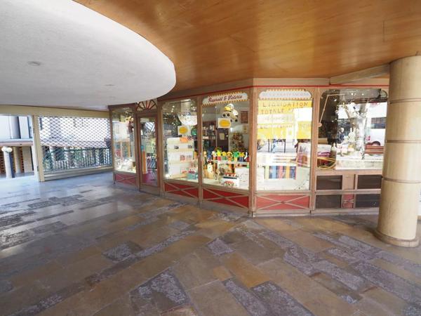 Location Local commercial 2 pièces 67 m2 à Manosque