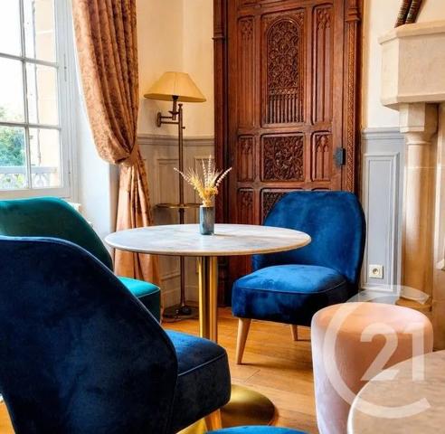 Maison à vendre  18 pièces - 596,60 m 2   CERGY  - 95