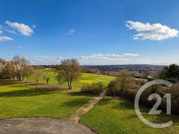 Maison à vendre  18 pièces - 596,60 m 2   CERGY  - 95