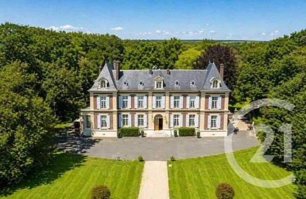 Maison à vendre  18 pièces - 596,60 m 2   CERGY  - 95