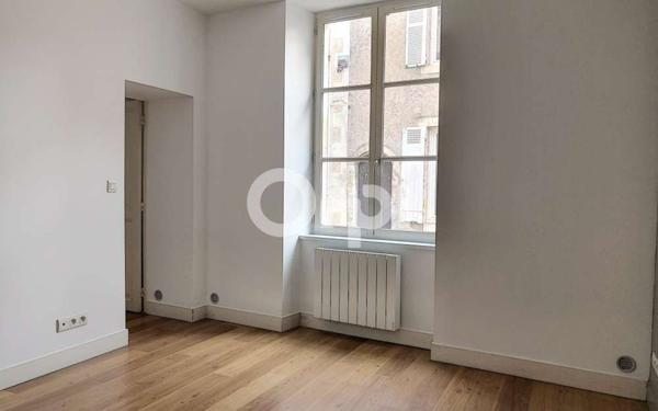 Appartement à louer    2 pièces •  Orléans