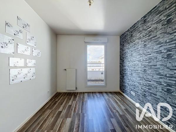 Appartement à vendre 4 pièces 74 m² Saint-Ouen-l'Aumône