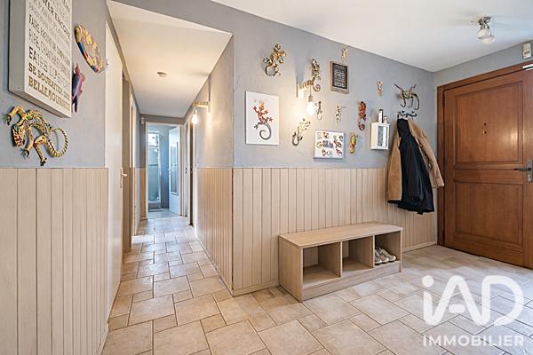 Maison à vendre 7 pièces 125 m² Le Perray-en-Yvelines