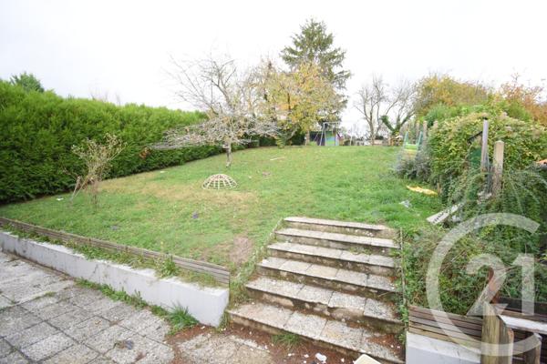 Maison à vendre  10 pièces - 393 m2 ABREST - 03