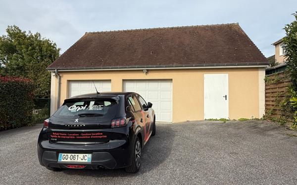 Maison à vendre    7 pièces • 170 m2 Mamers