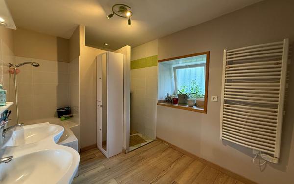 Maison à vendre    7 pièces • 170 m2 Mamers