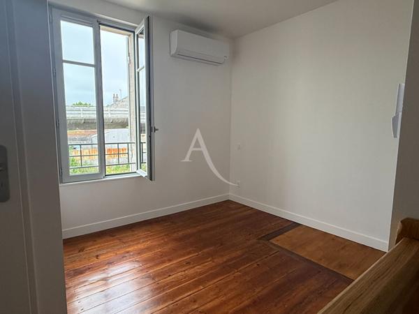 Appartement type T2 Saintes 28 m2