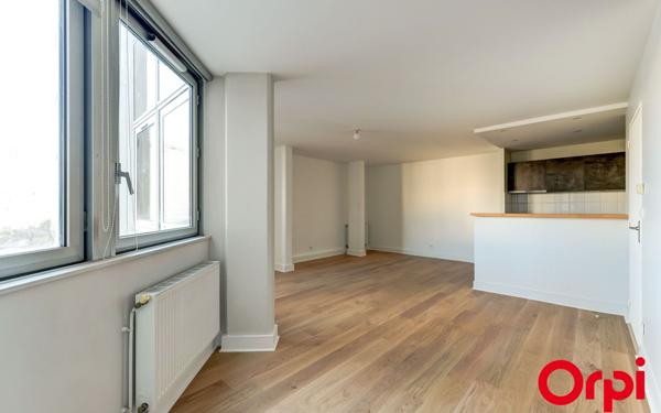 Appartement à vendre    2 pièces • 54 m2 Villeurbanne