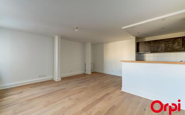 Appartement à vendre    2 pièces • 54 m2 Villeurbanne