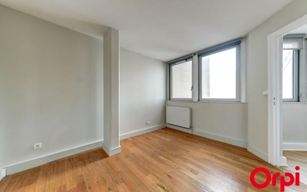 Appartement à vendre    2 pièces • 54 m2 Villeurbanne