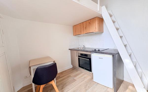 Appartement à vendre    1 pièce •  La Rochelle
