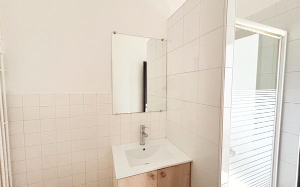 Appartement à vendre    1 pièce •  La Rochelle