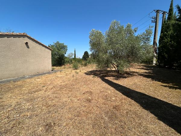Maison de plain pied à Carcassonne avec jardin