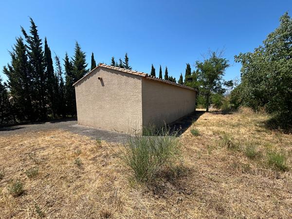 Maison de plain pied à Carcassonne avec jardin