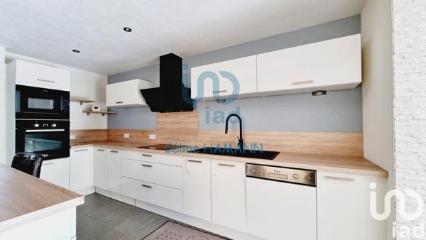 Maison traditionnelle 6 pièces de 120 m² à Badonviller (54540)