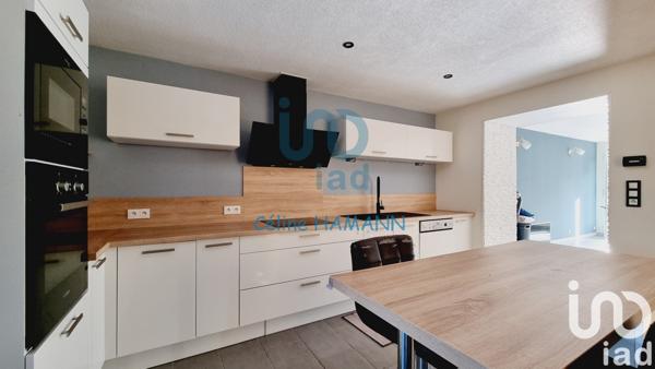 Maison traditionnelle 6 pièces de 120 m² à Badonviller (54540)