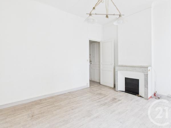 Appartement T2 à vendre  2 pièces - 45 m2 TOULON - 83