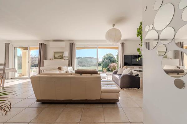 Immobilier Saint-Gilles (30800) – Villa 143m2 – 470 000 €