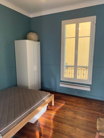 Location                                                      Appartement
                        
                     3 pièces                      40 m2                     à Nice
