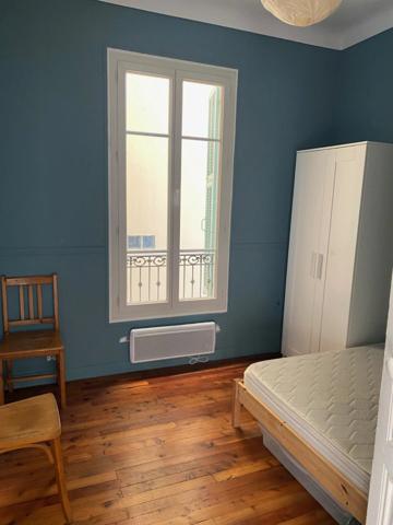 Location                                                      Appartement
                        
                     3 pièces                      40 m2                     à Nice
