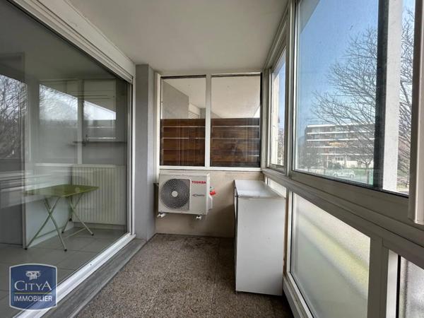 Appartement à louer 1 pièce 31.9m²