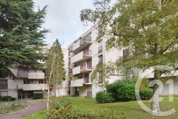 Appartement F5 à vendre  5 pièces - 90 m2 MONTGERON - 91