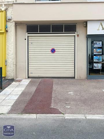 Parking à vendre Saint-Raphaël (83700)