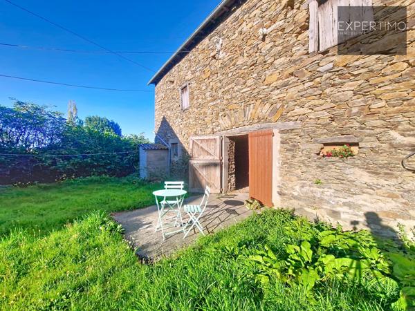 Réquista (12170) Belle Ferme avec dépendances, 3 chambres et 9,5 ha de terres attenantes à Réquista