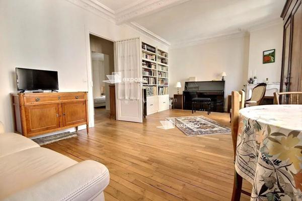 Vente                                                      Appartement
                        
                     3 pièces                      53 m2                     à Asnières-sur-Seine