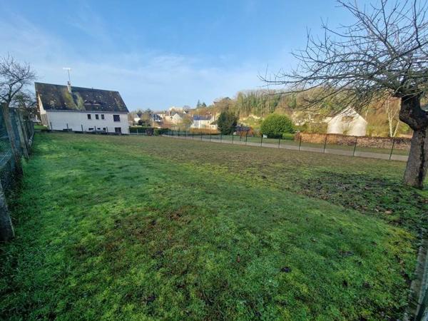 Terrain à vendre |  Sainte-Maure-de-Touraine |  942 m²