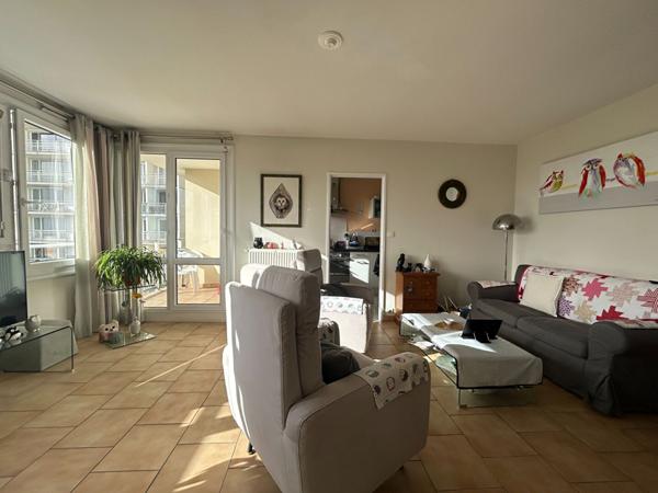 EN EXCLUSIVITE - APPARTEMENT T3 RESIDENCE LES HORIZONS - 2 BALCONS + GARAGE