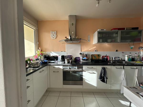 EN EXCLUSIVITE - APPARTEMENT T3 RESIDENCE LES HORIZONS - 2 BALCONS + GARAGE