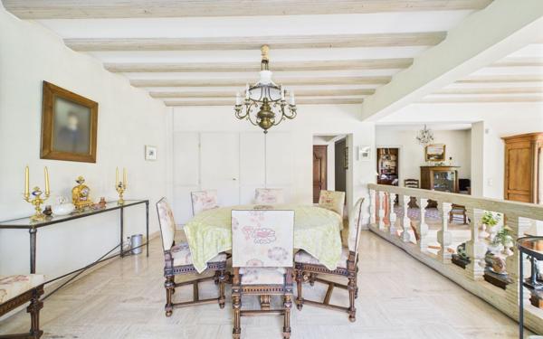 Maison à vendre    7 pièces • 230,40 m2 Illkirch-Graffenstaden